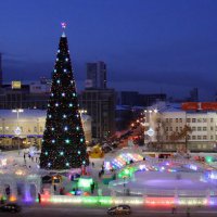 Порядка 5 тысяч человек встретили Новый год на площади 1905 в Екатеринбурге
