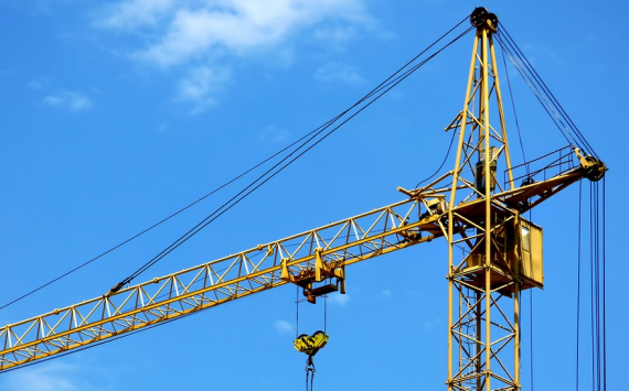 В Свердловской области хотят увеличить цены строительных контрактов