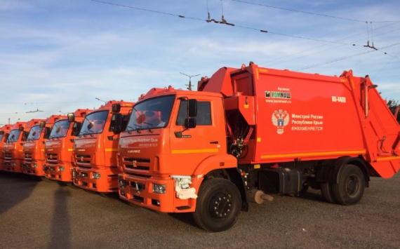 «Спецавтобаза» потратила 150 млн рублей на мусоровозы для Екатеринбурга