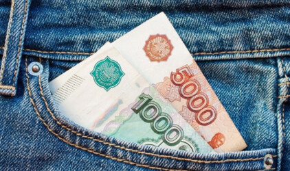 В Свердловской области средняя зарплата выросла на 10%