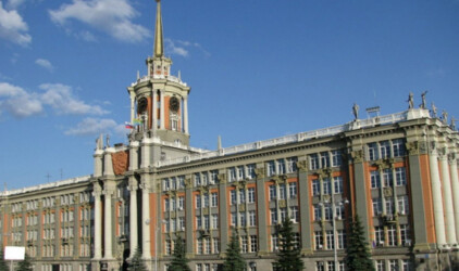 В Гордуму Екатеринбурга попал врач-стоматолог