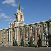 Екатеринбургская администрация меняет главу и вице-мэра Орджоникидзевского района 