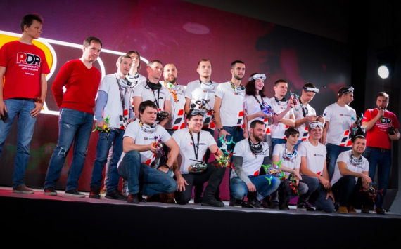 Фабрика звезд поколения Z: в России стартует III сезон гонки дронов RDR