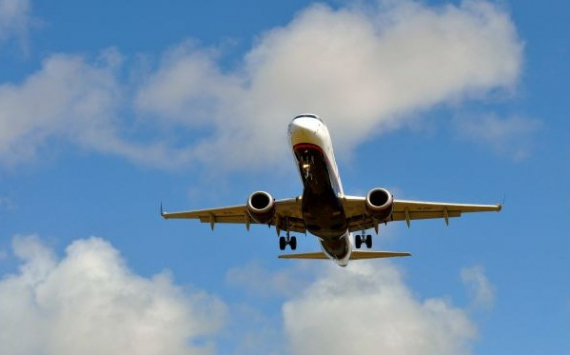 Свердловские власти поддержат авиакомпанию «Уральские авиалинии» и аэропорт Кольцово