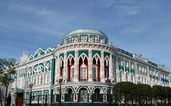 В Свердловской области резиденцию губернатора украсят за 1,5 млн рублей